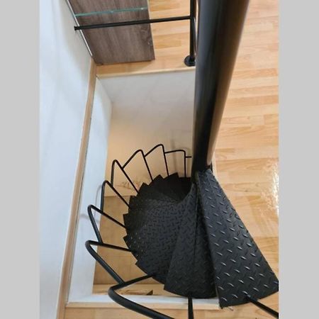 Ferienwohnung Au Petit Ravel Loft Cosy Au Coeur De La Nature Bernissart Exterior foto