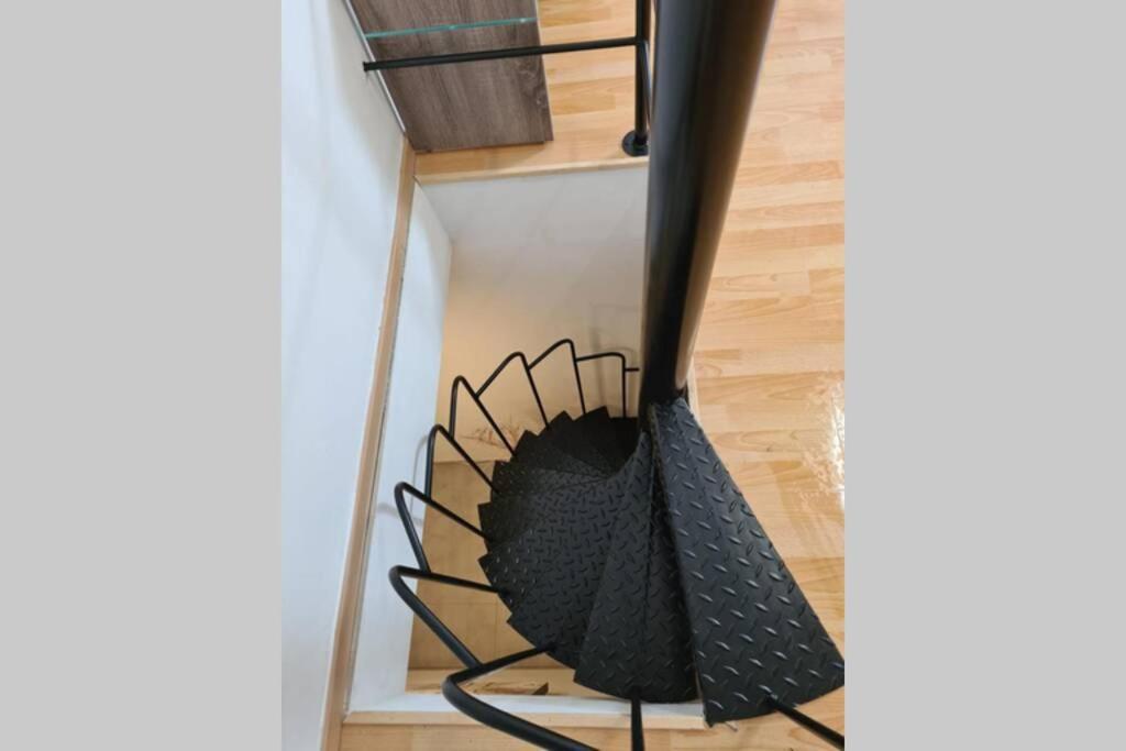 Ferienwohnung Au Petit Ravel Loft Cosy Au Coeur De La Nature Bernissart Exterior foto